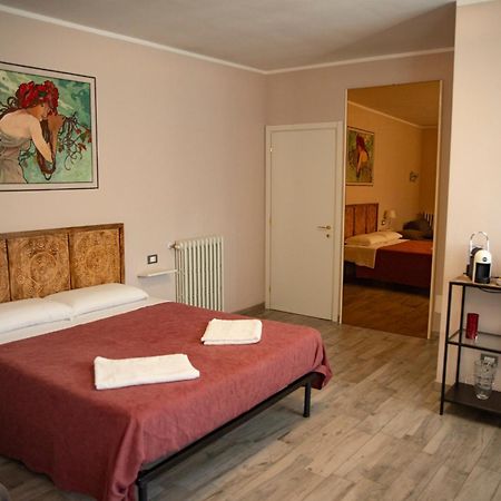 La Corte Di Aldo Rozzano Extérieur photo