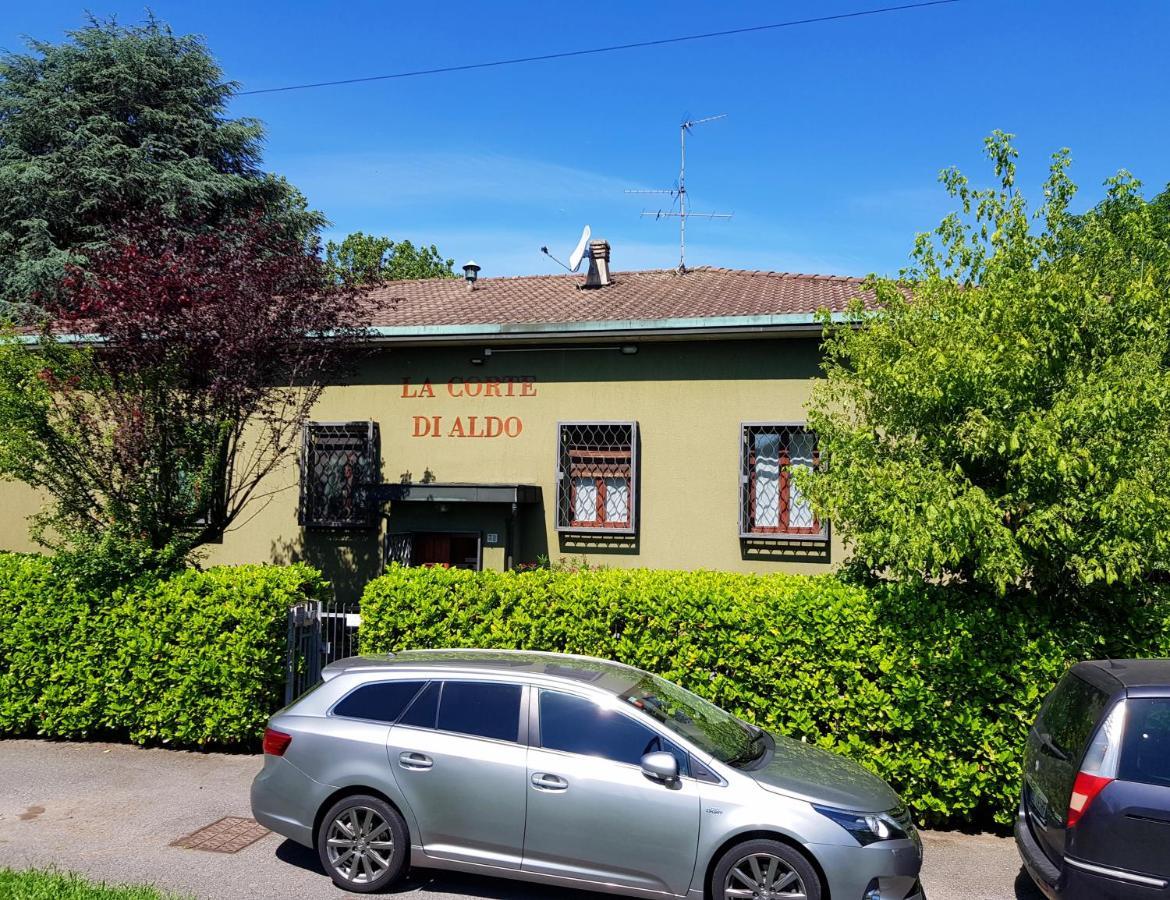 La Corte Di Aldo Rozzano Extérieur photo